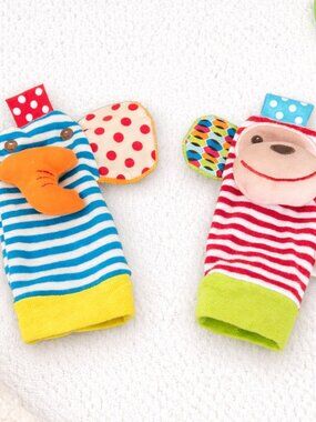 Baby Foot Finder Sock & Wrist Rattle Set 6–12M | Elephant Monkey Sensory Toy Gif